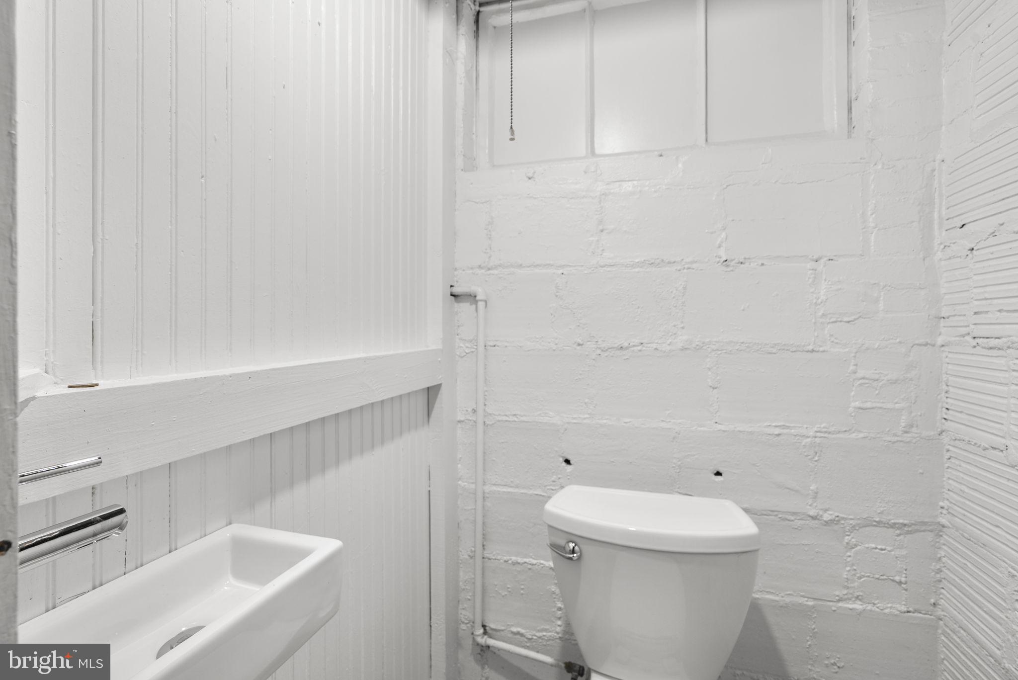6413 Adelphi Road Hyattsville, MD 20782 - Photo 23 of 31 Lower Level Powder Room
