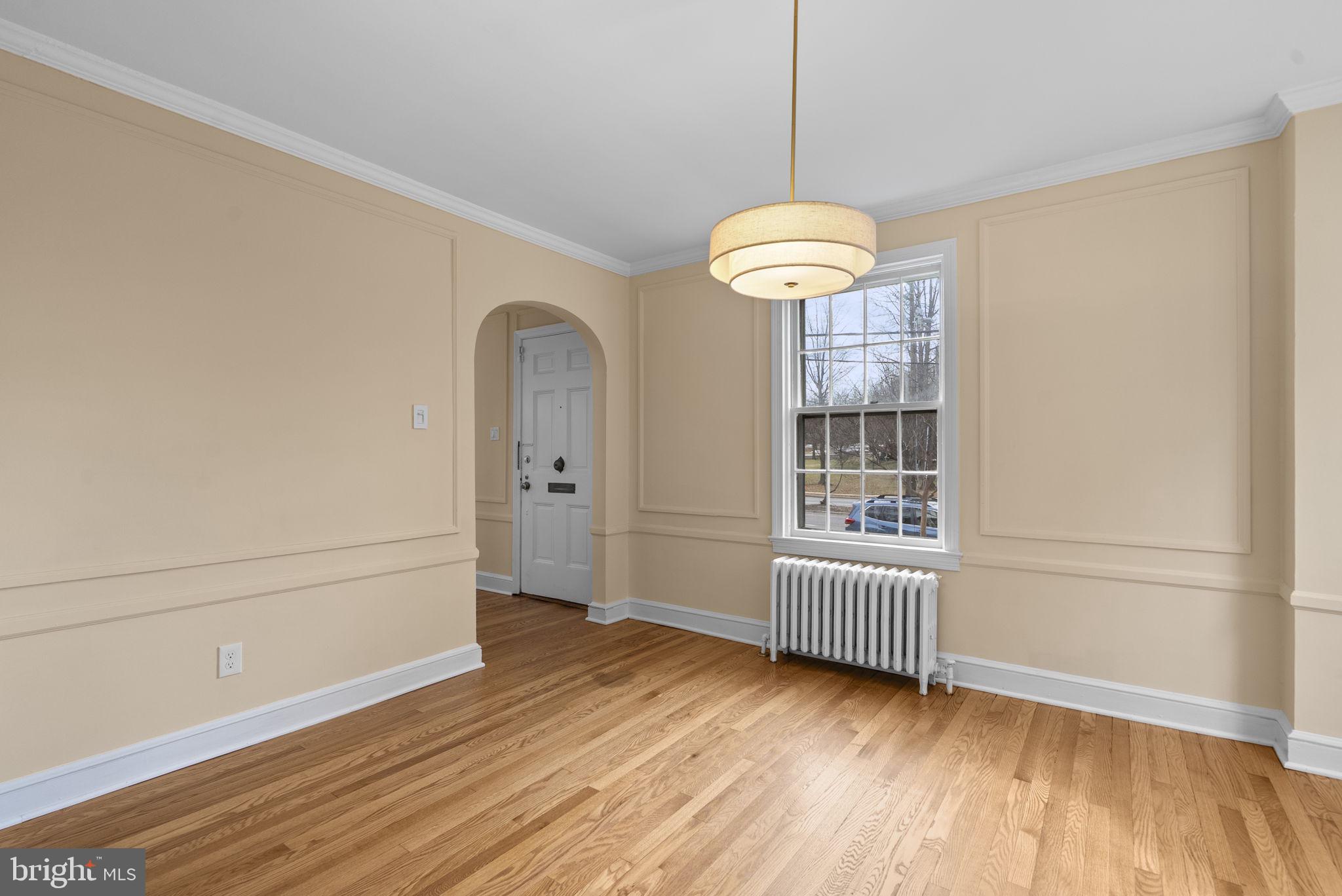 6413 Adelphi Road Hyattsville, MD 20782 - Photo 10 of 31 Formal Dining Room