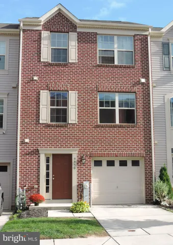 $394,900 | 9956 Ravenhurst Road, Middle River, MD 21220