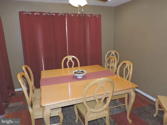 $394,900 | 9956 Ravenhurst Road, Middle River, MD 21220