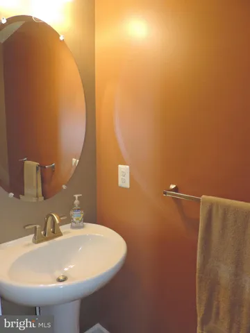 $394,900 | 9956 Ravenhurst Road, Middle River, MD 21220