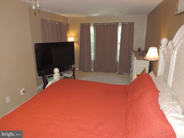 $394,900 | 9956 Ravenhurst Road, Middle River, MD 21220