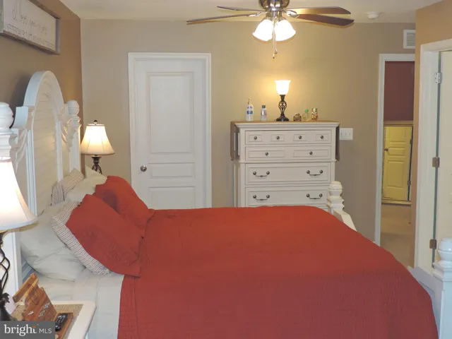 $394,900 | 9956 Ravenhurst Road, Middle River, MD 21220