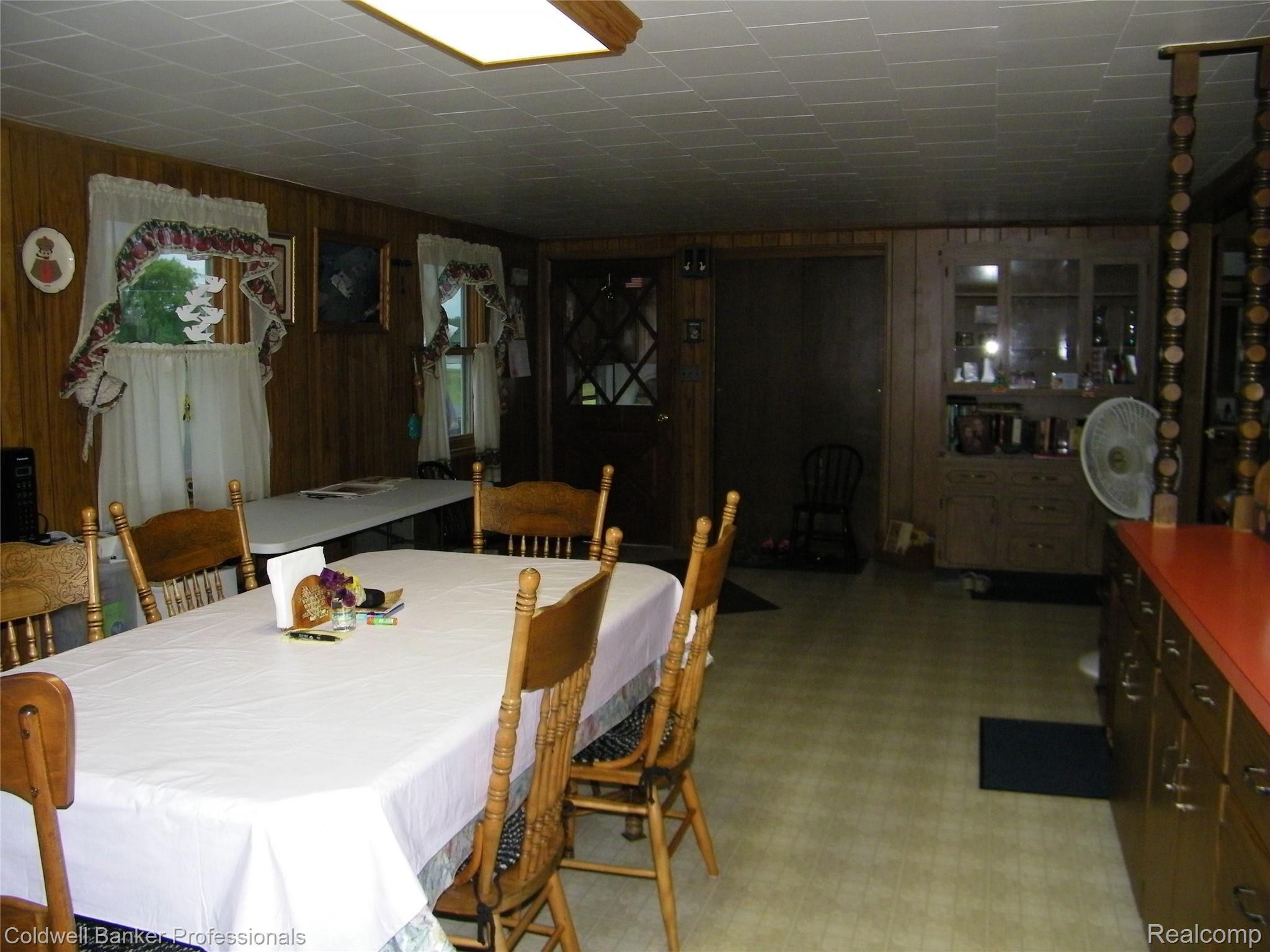 3527 Castle Road North Branch, MI 48461 - Photo 7 of 24 102_0201.JPG
