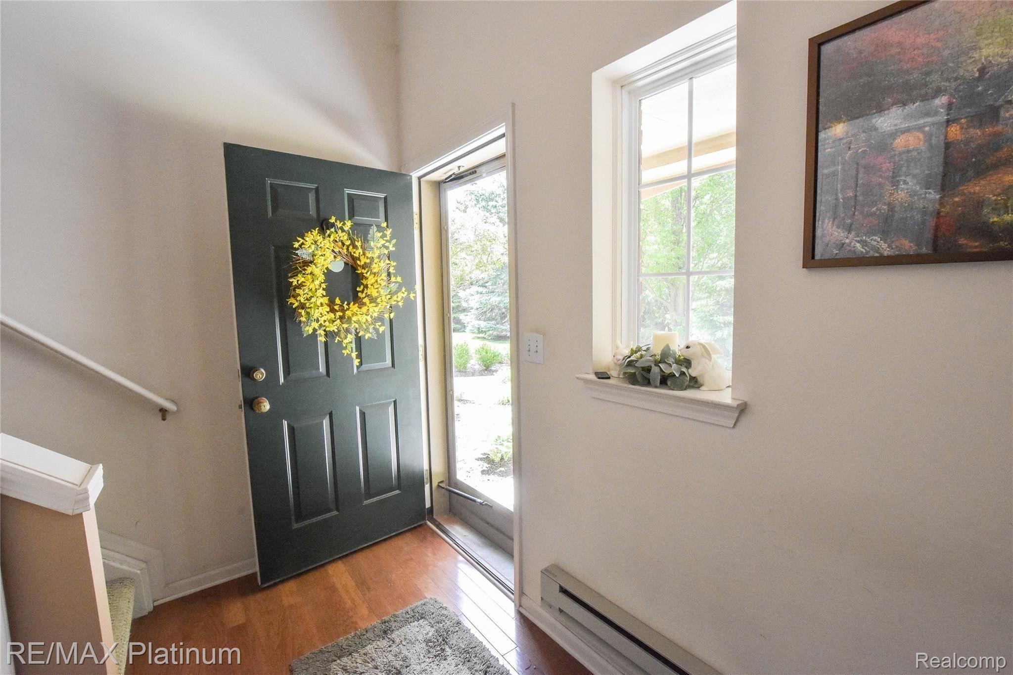 4051 Hampton Ridge Boulevard, Unit 7 Howell, MI 48843 - Photo 4 of 36 DSC_0757.jpg