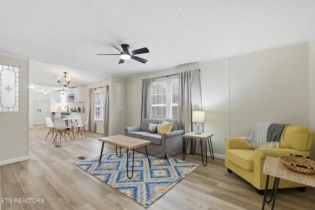 $249,000 | 9039 Andersonville Pike, Powell, TN 37849