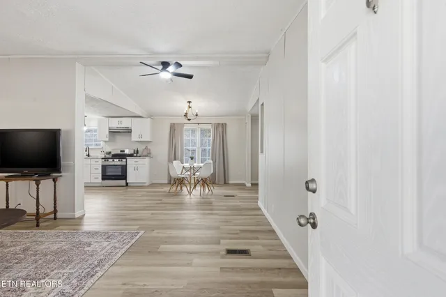 $249,000 | 9039 Andersonville Pike, Powell, TN 37849