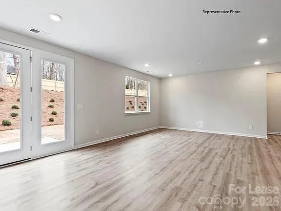 $2,750 | 3352 Blf Hl Lane, Charlotte, NC 28215