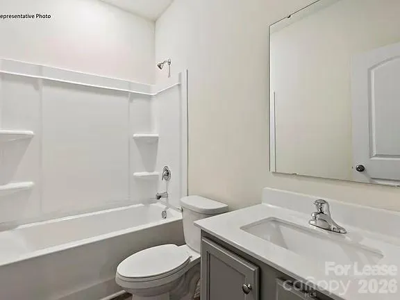 $2,750 | 3352 Blf Hl Lane, Charlotte, NC 28215
