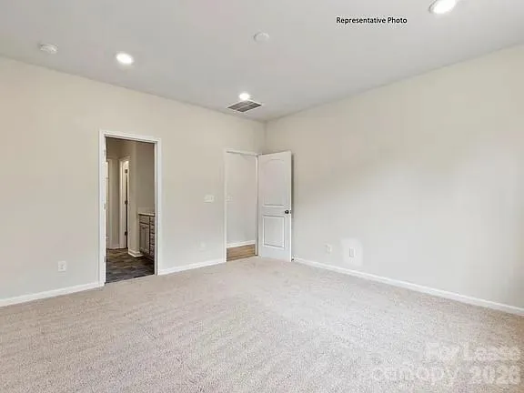 $2,750 | 3352 Blf Hl Lane, Charlotte, NC 28215