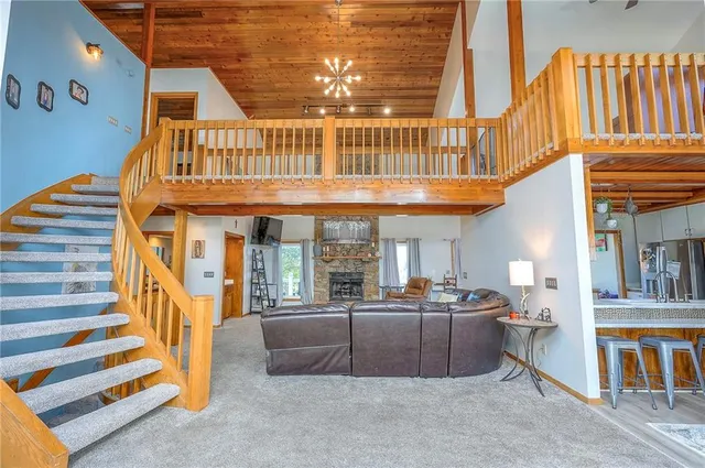 $750,000 | 15422 Long Street, Overland Park, KS 66221