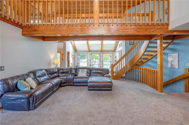 $750,000 | 15422 Long Street, Overland Park, KS 66221