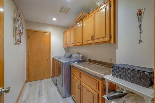 $735,000 | 15422 Long Street, Overland Park, KS 66221