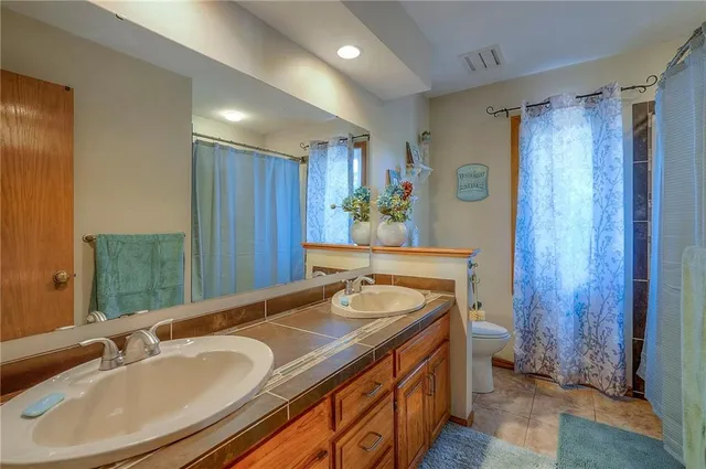 $715,000 | 15422 Long Street, Overland Park, KS 66221