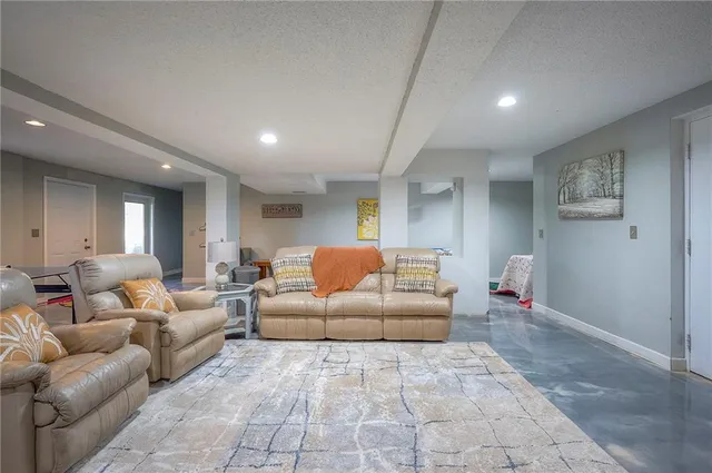 $735,000 | 15422 Long Street, Overland Park, KS 66221