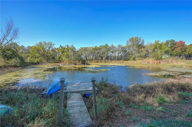 $750,000 | 15422 Long Street, Overland Park, KS 66221