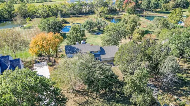 $750,000 | 15422 Long Street, Overland Park, KS 66221