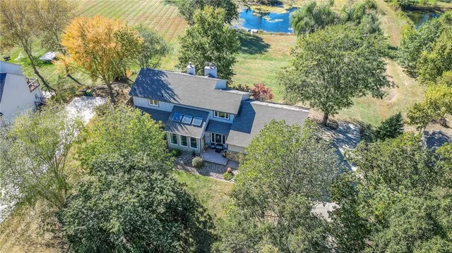 $750,000 | 15422 Long Street, Overland Park, KS 66221