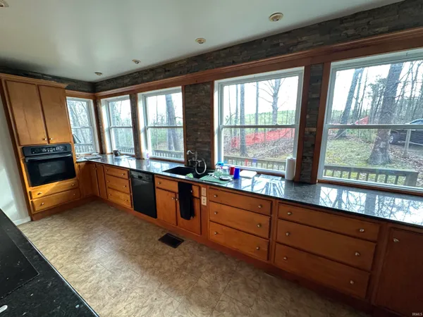 $425,000 | 7128 West County Road 190 South, French Lick, IN 47432