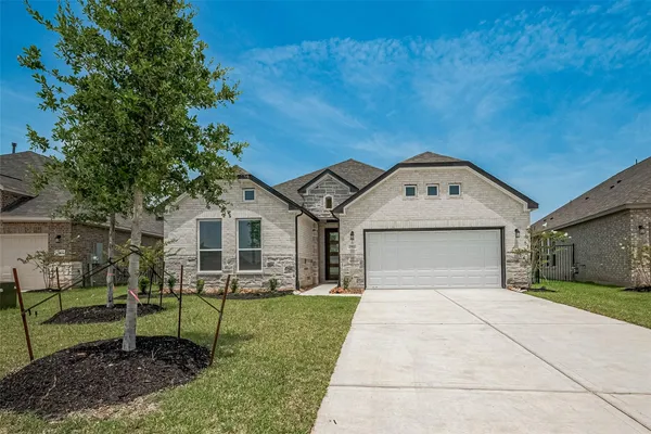 $399,000 | 2911 Golden Isle Drive, Texas City, TX 77568