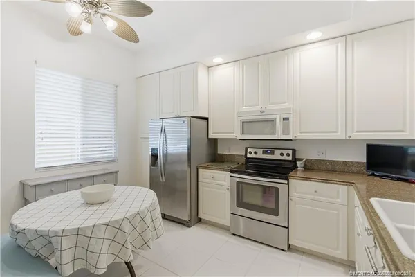 $4,500 | 1 Harbour Isle Drive East, Unit 104, Fort Pierce, FL 34949