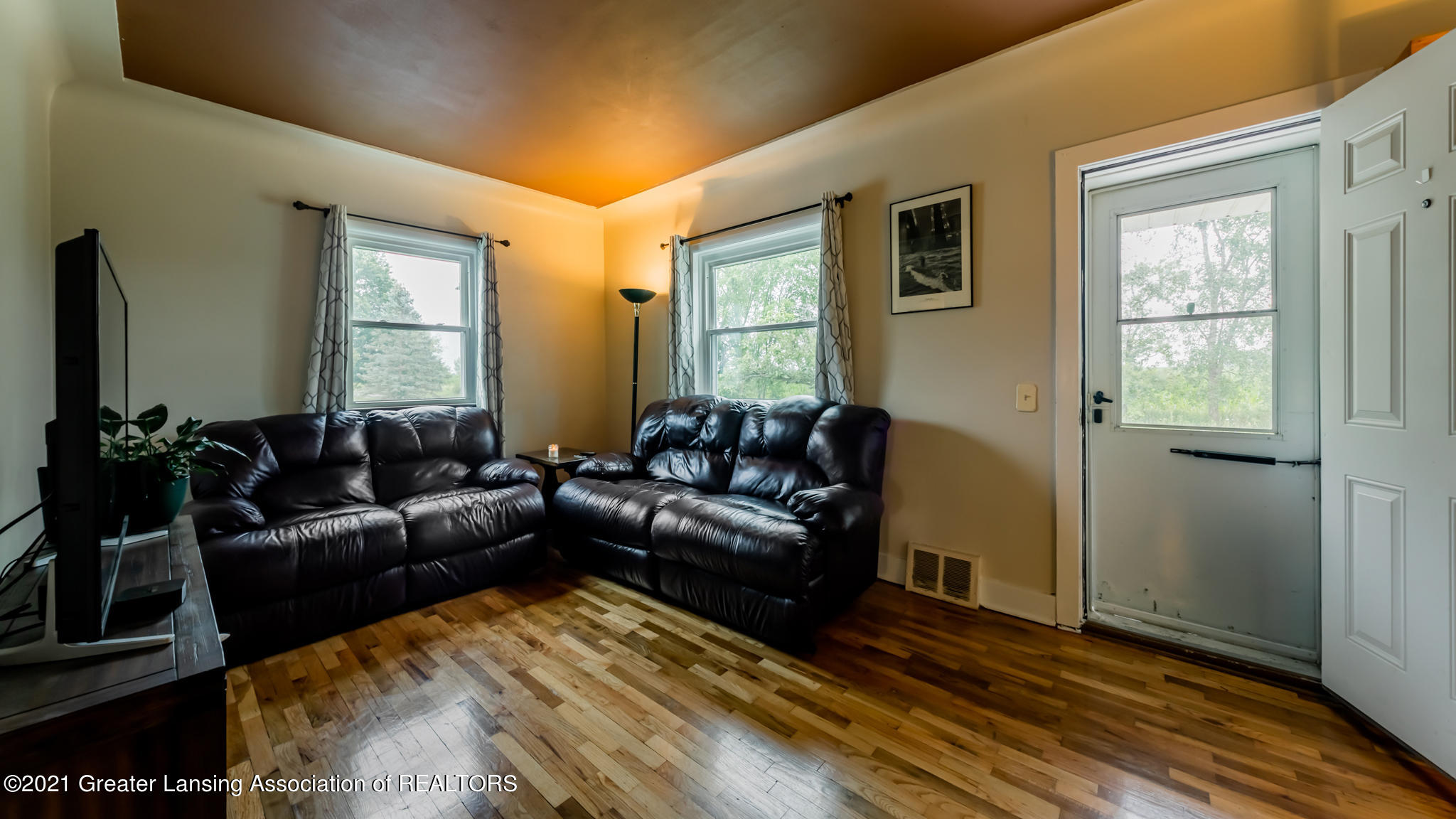 385 Turner Road Williamston, MI 48895 - Photo 8 of 28 TurnerRd06