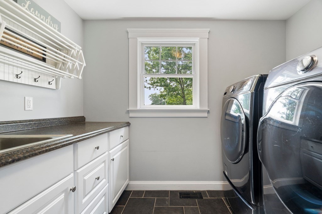 1 Childs Road North Reading, MA 01864 - Photo 21 of 34 Gallery Image 21
