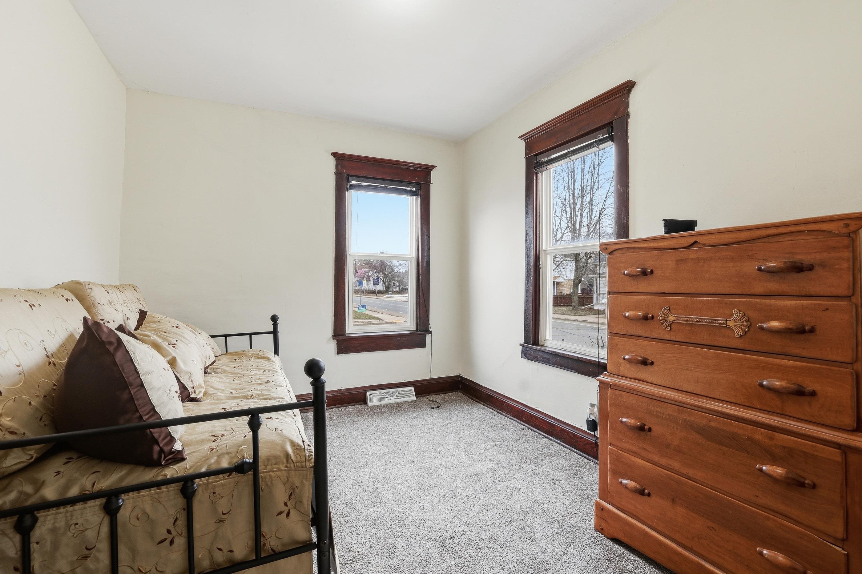 300 2nd Street Stevens Point, WI 54481 - Photo 10 of 42
