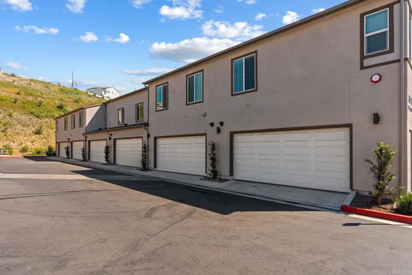 $540,000 | 311 Minneola Place, Fallbrook, CA 92028