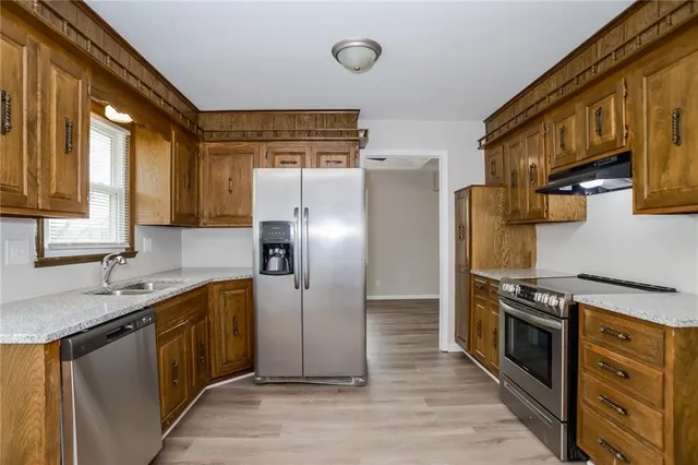 $2,390 | 11716 East 60th Terrace, Kansas City, MO 64133