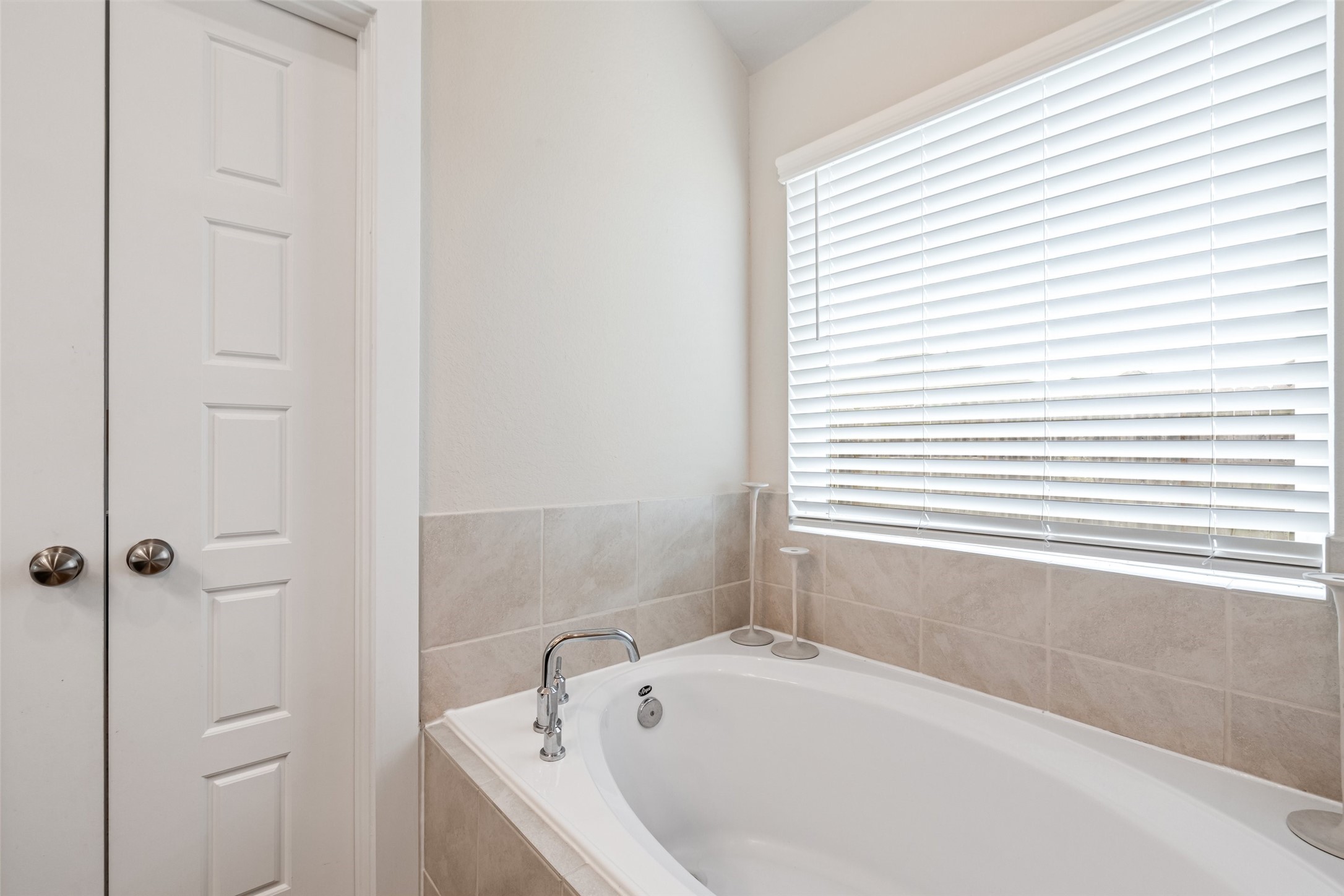 26175 Ethereal Road La Marque, TX 77568 - Photo 22 of 40