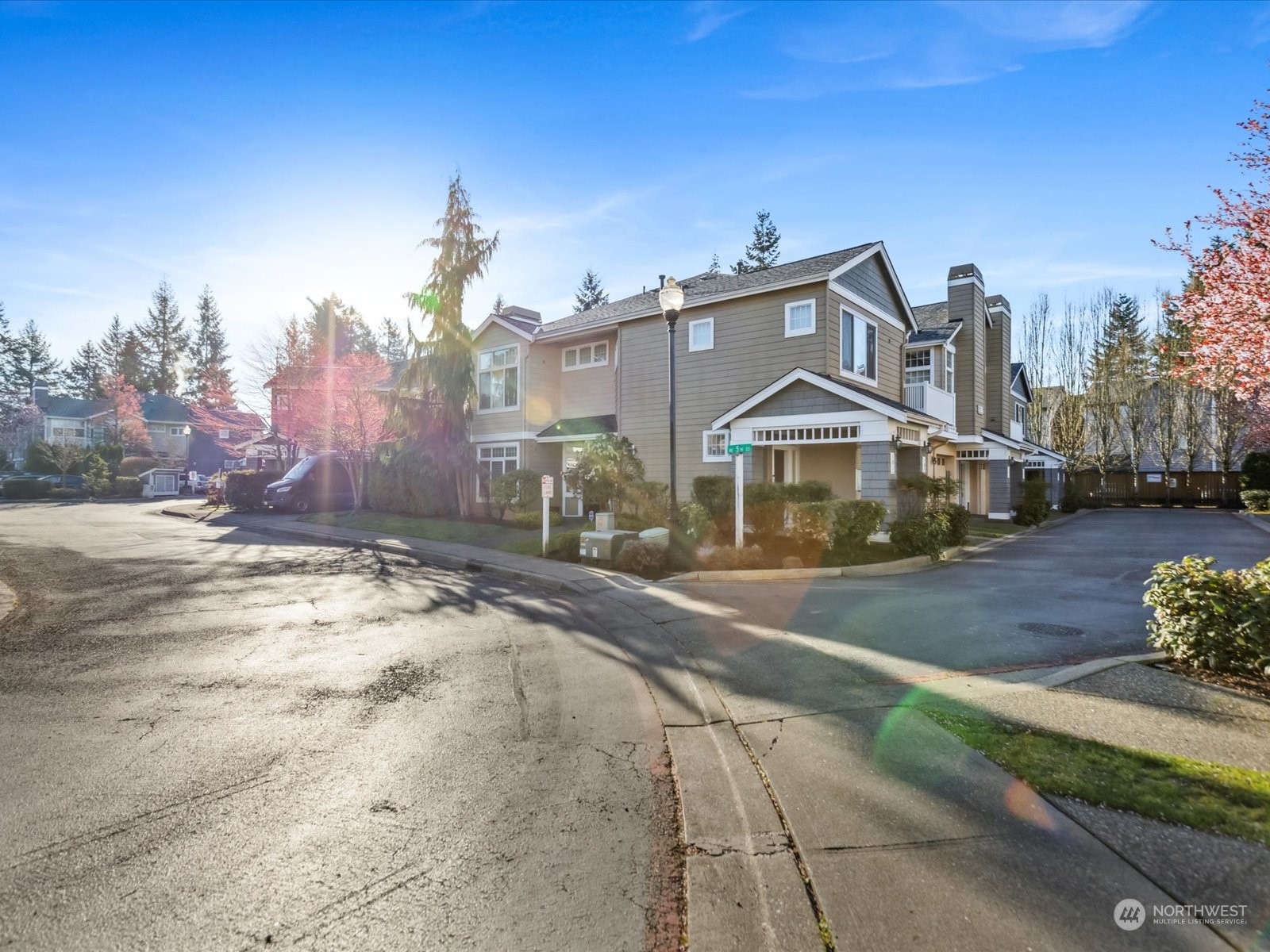 556 Anacortes Court Northeast, Unit 101 Renton, WA 98059 - Photo 1 of 21 Gallery Image 1