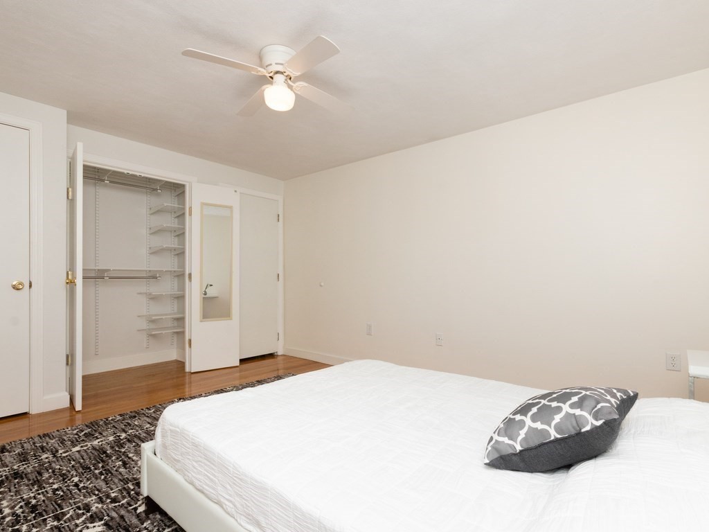 721 Hammond Street, Unit 721 Brookline, MA 02467 - Photo 20 of 39