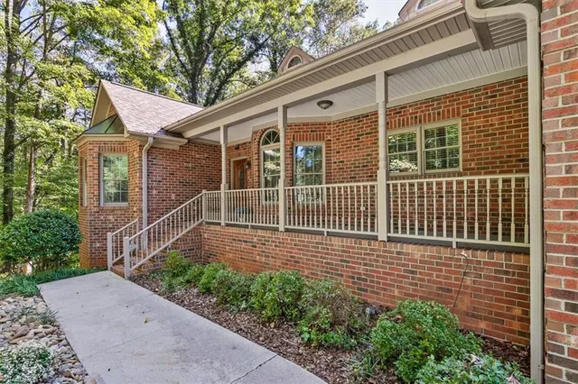 $749,000 | 1767 Winchester Heights Drive, Asheboro, NC 27205