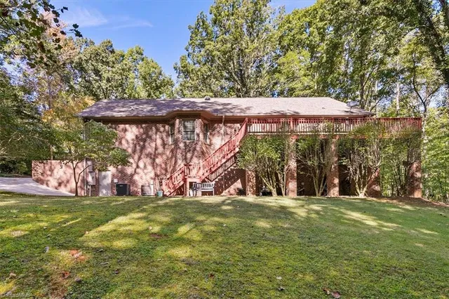 $749,000 | 1767 Winchester Heights Drive, Asheboro, NC 27205