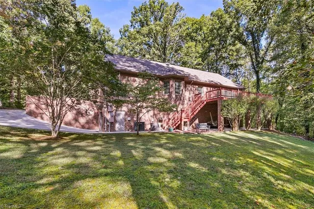 $749,000 | 1767 Winchester Heights Drive, Asheboro, NC 27205