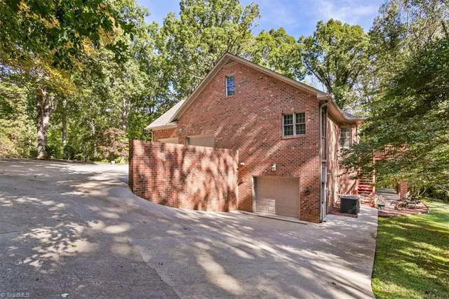 $749,000 | 1767 Winchester Heights Drive, Asheboro, NC 27205