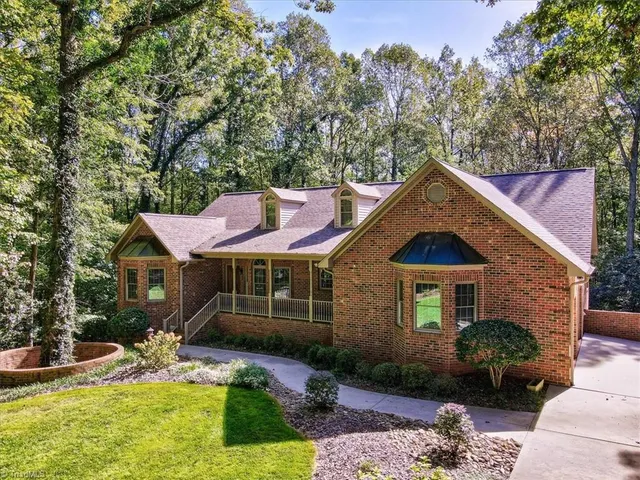 $749,000 | 1767 Winchester Heights Drive, Asheboro, NC 27205