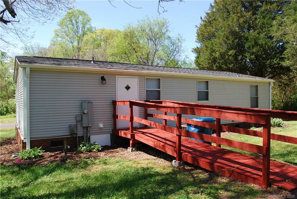 186 Clark Road Mocksville, NC 27028 - Photo 2 of 9 Gallery Image 2