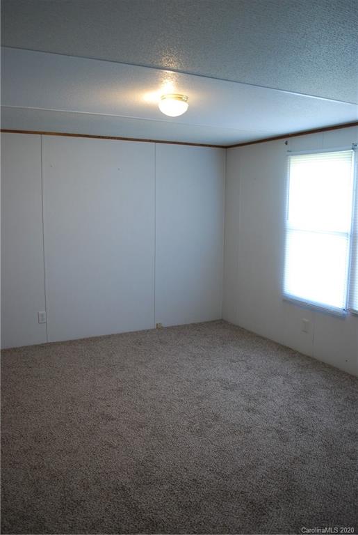 186 Clark Road Mocksville, NC 27028 - Photo 4 of 9 Gallery Image 4