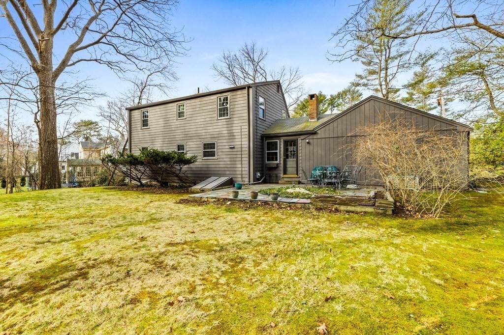 13 Pioneer Road Hingham, MA 02043 - Photo 31 of 37 Gallery Image 31