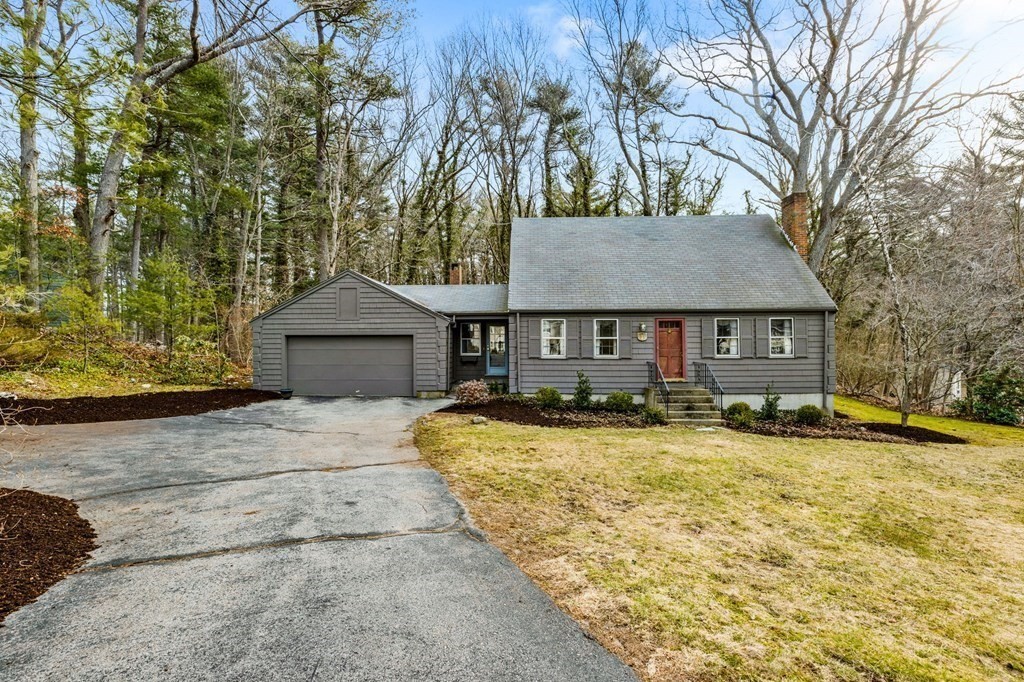 13 Pioneer Road Hingham, MA 02043 - Photo 36 of 37 Gallery Image 36