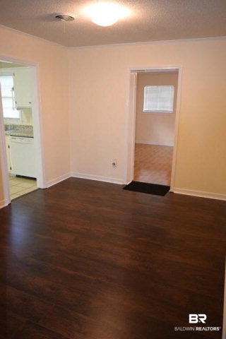 10 Edinborough Avenue Chickasaw, AL 36611 - Photo 6 of 14