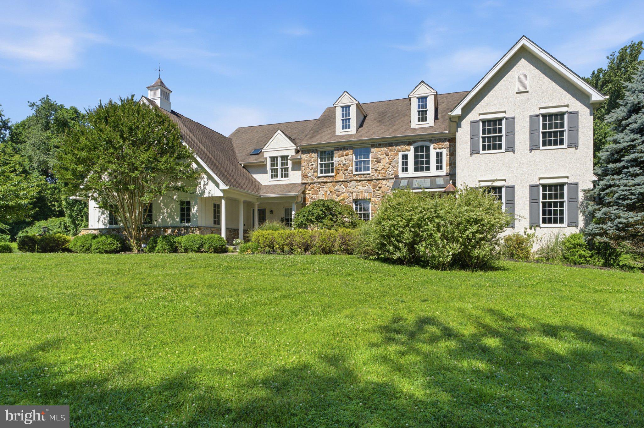 342 Ring Road Chadds Ford, PA 19317 - Photo 2 of 95 Charming estate on lush green grounds.