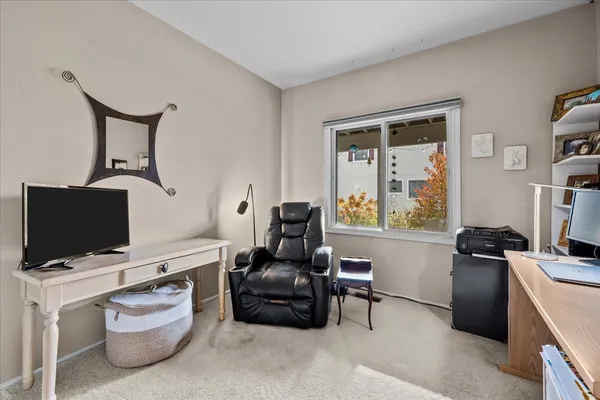 $264,900 | 131 Autumn Court, Unit 131, Buffalo Grove, IL 60089