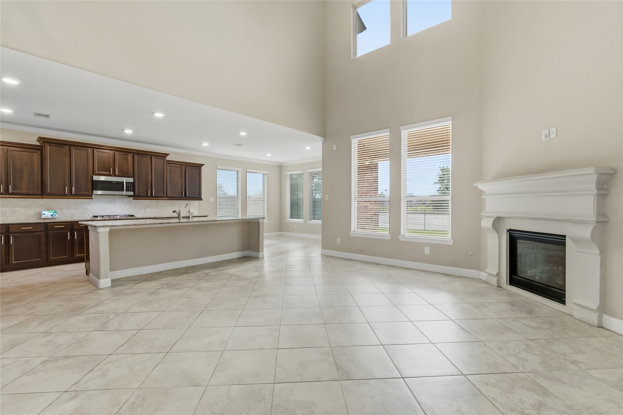4840 Peppermill Ridge Lane Rosharon, TX 77583 - Photo 10 of 50