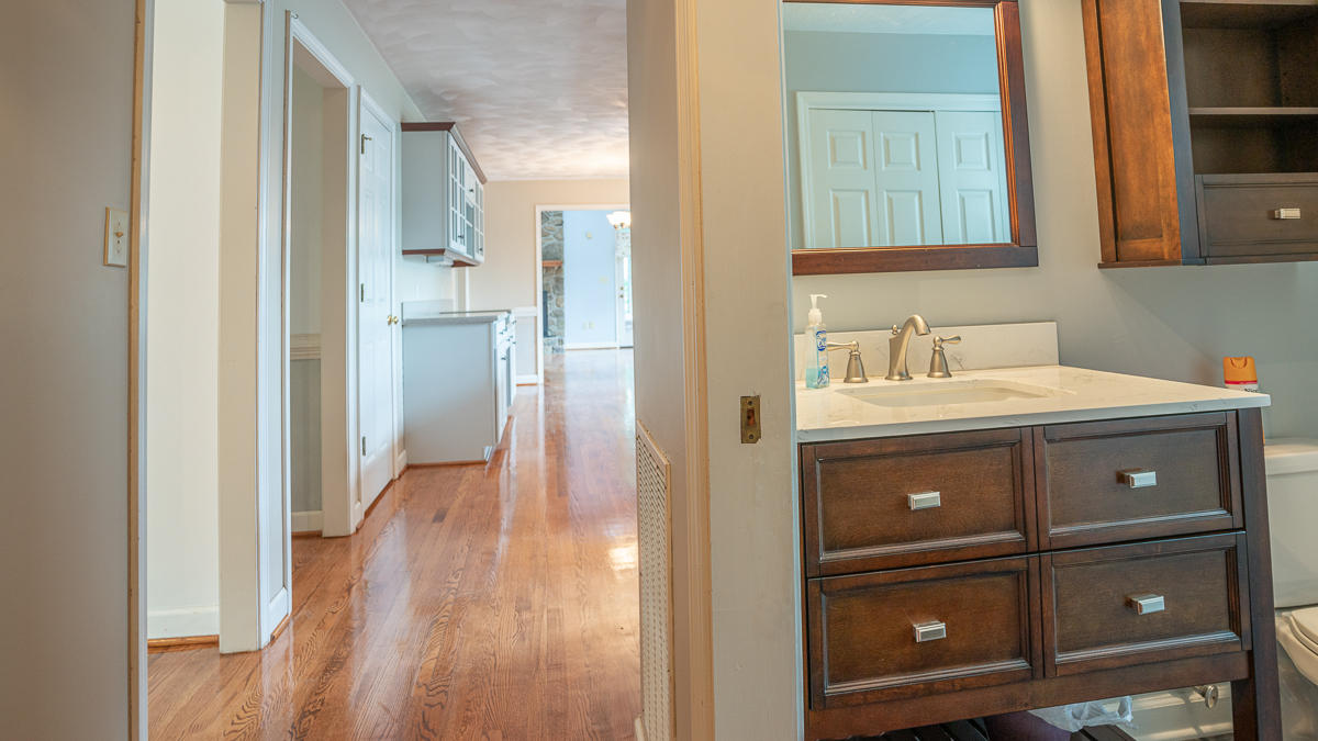24 Longfield Road Fincastle, VA 24090 - Photo 42 of 86 untitled-42