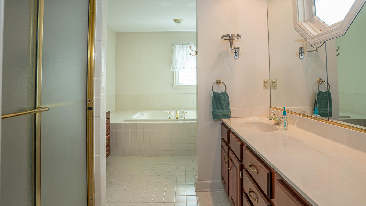 24 Longfield Road Fincastle, VA 24090 - Photo 48 of 86 untitled-48