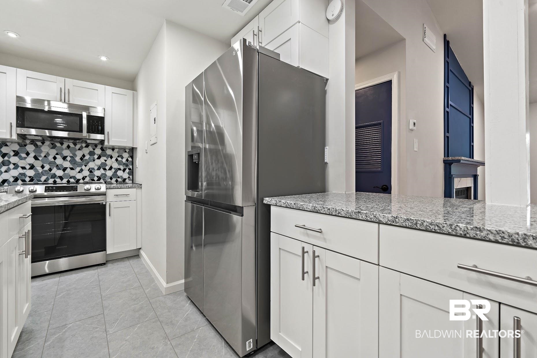 1251 Henckley Avenue, Unit 206 Mobile, AL 36609 - Photo 8 of 22