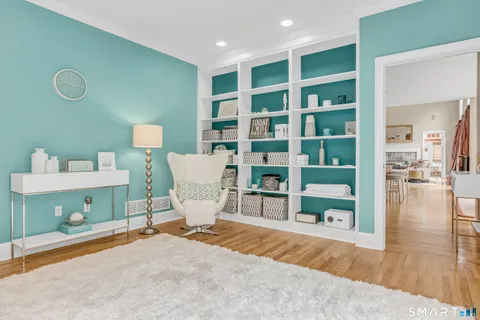 $1,475,000 | 10 Arthur's Court, Newtown, CT 06470